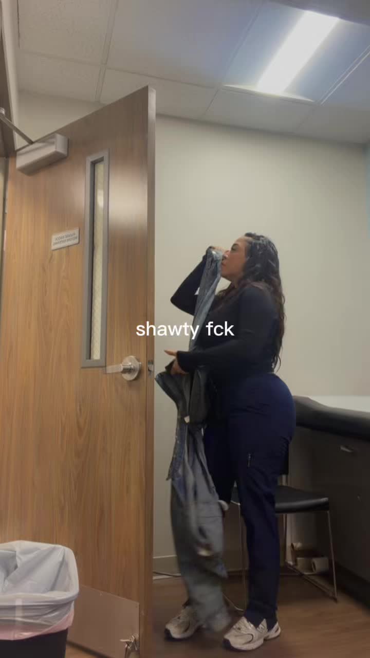 @Tee