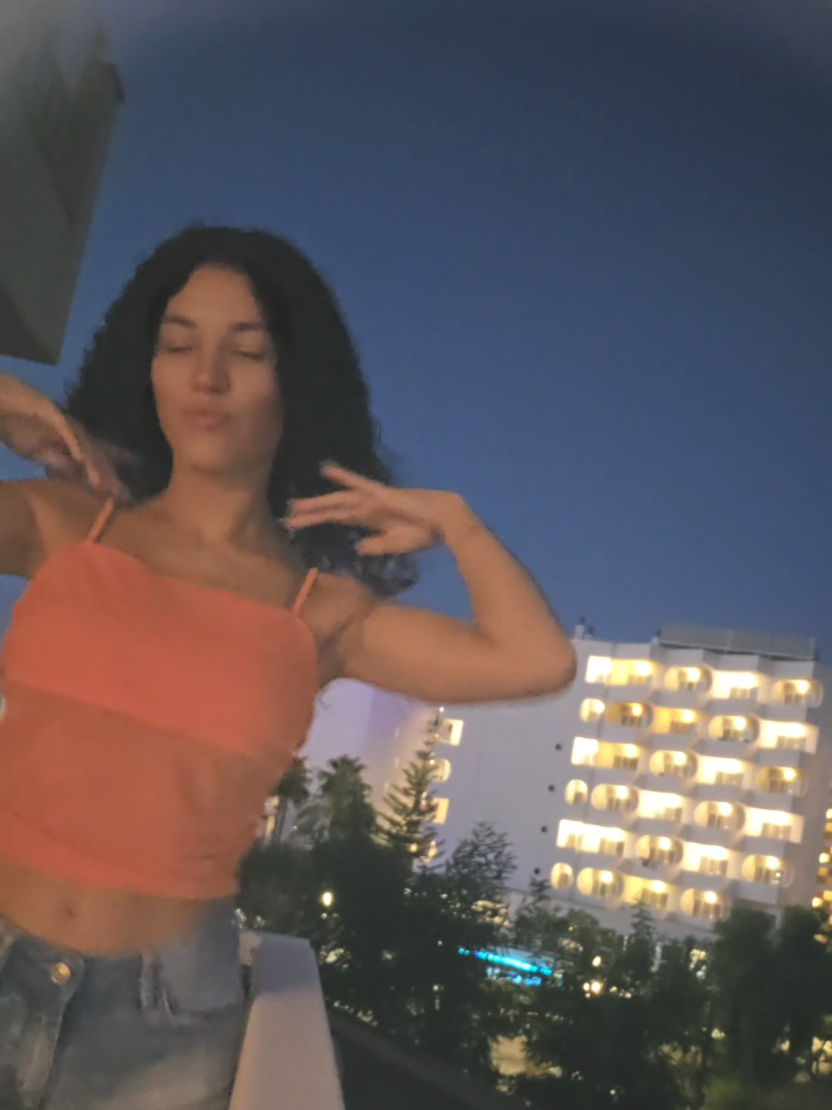 @Nadine 🌺