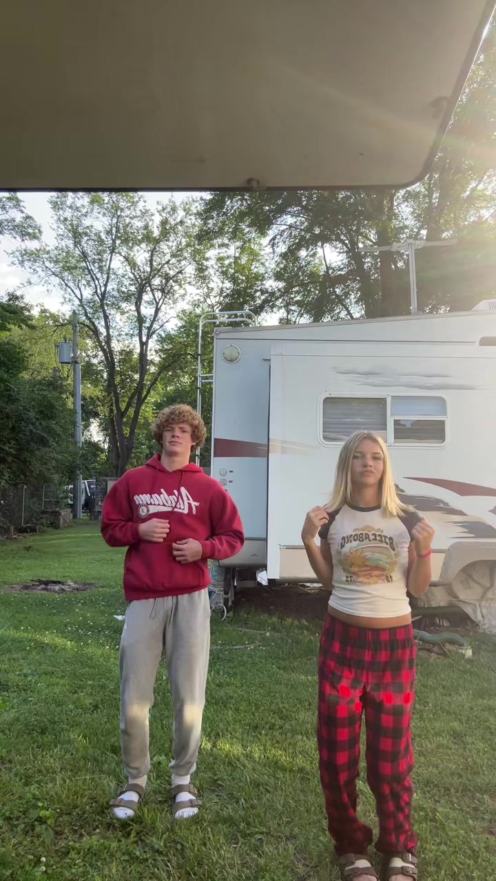 @aria_monte