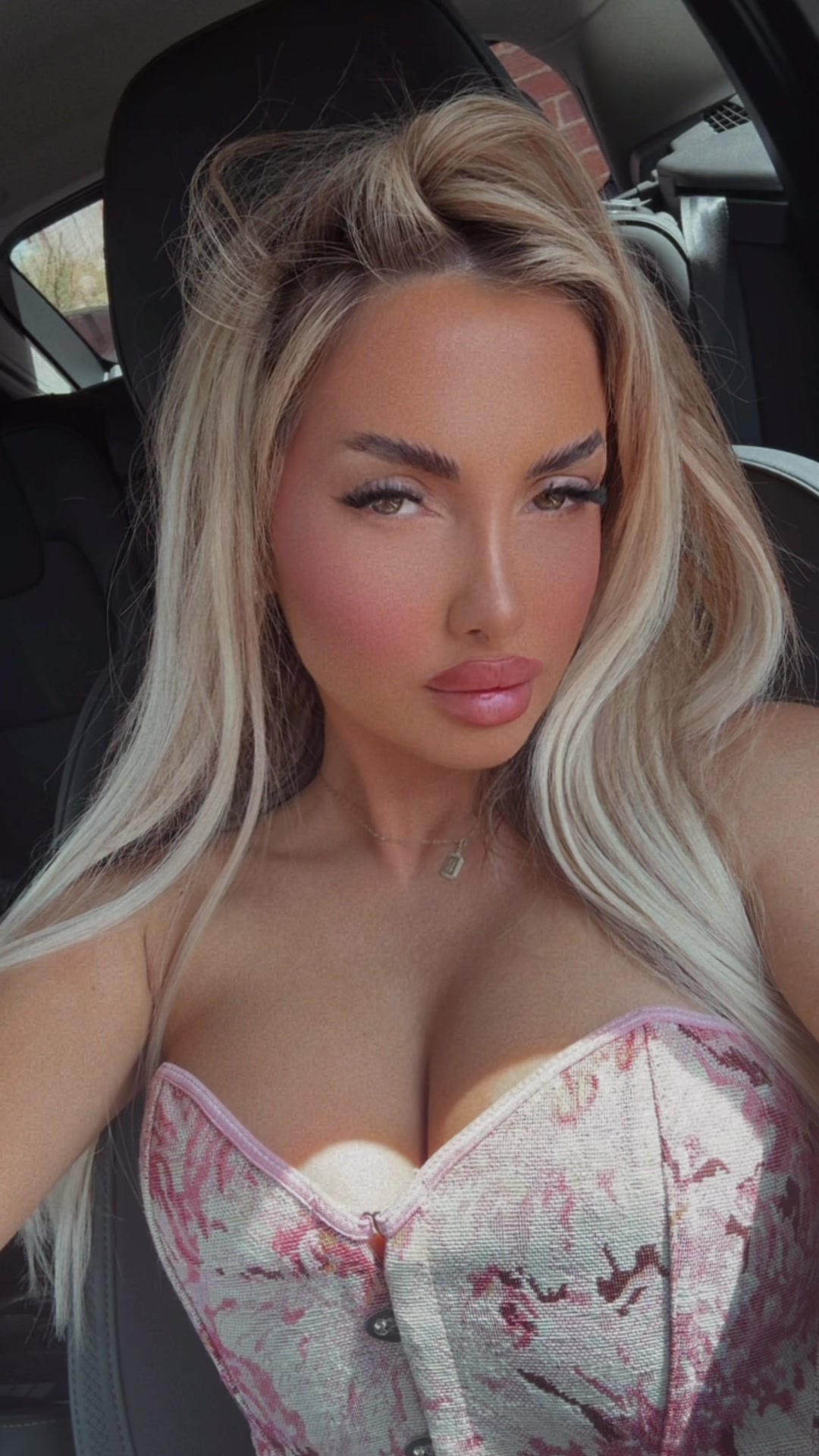 @Roxana Lazăr