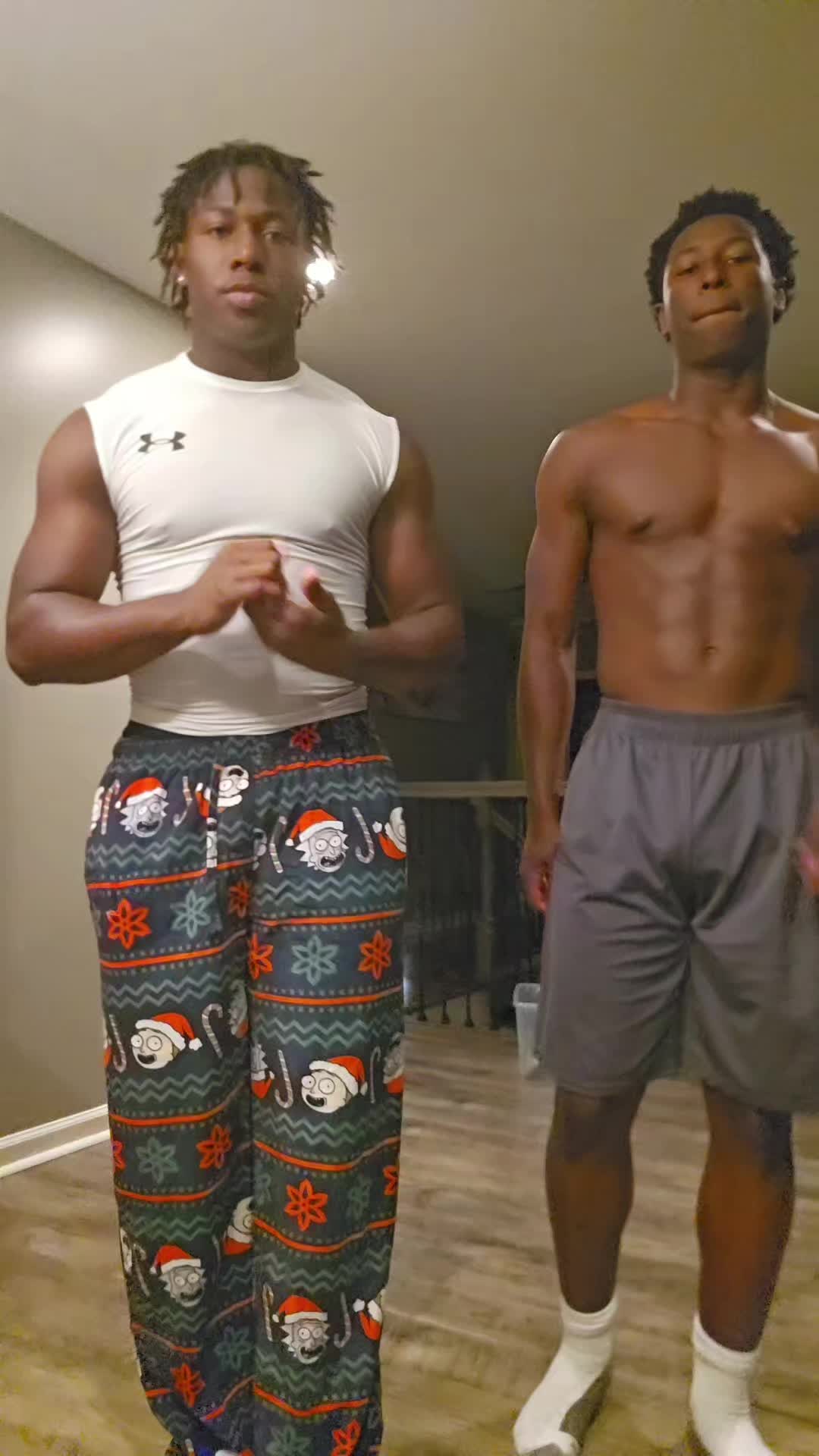 @𝙸𝚜𝚊𝚒𝚊𝚑