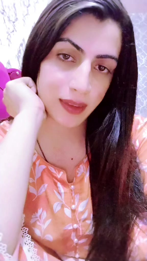 @nainakashaamiri