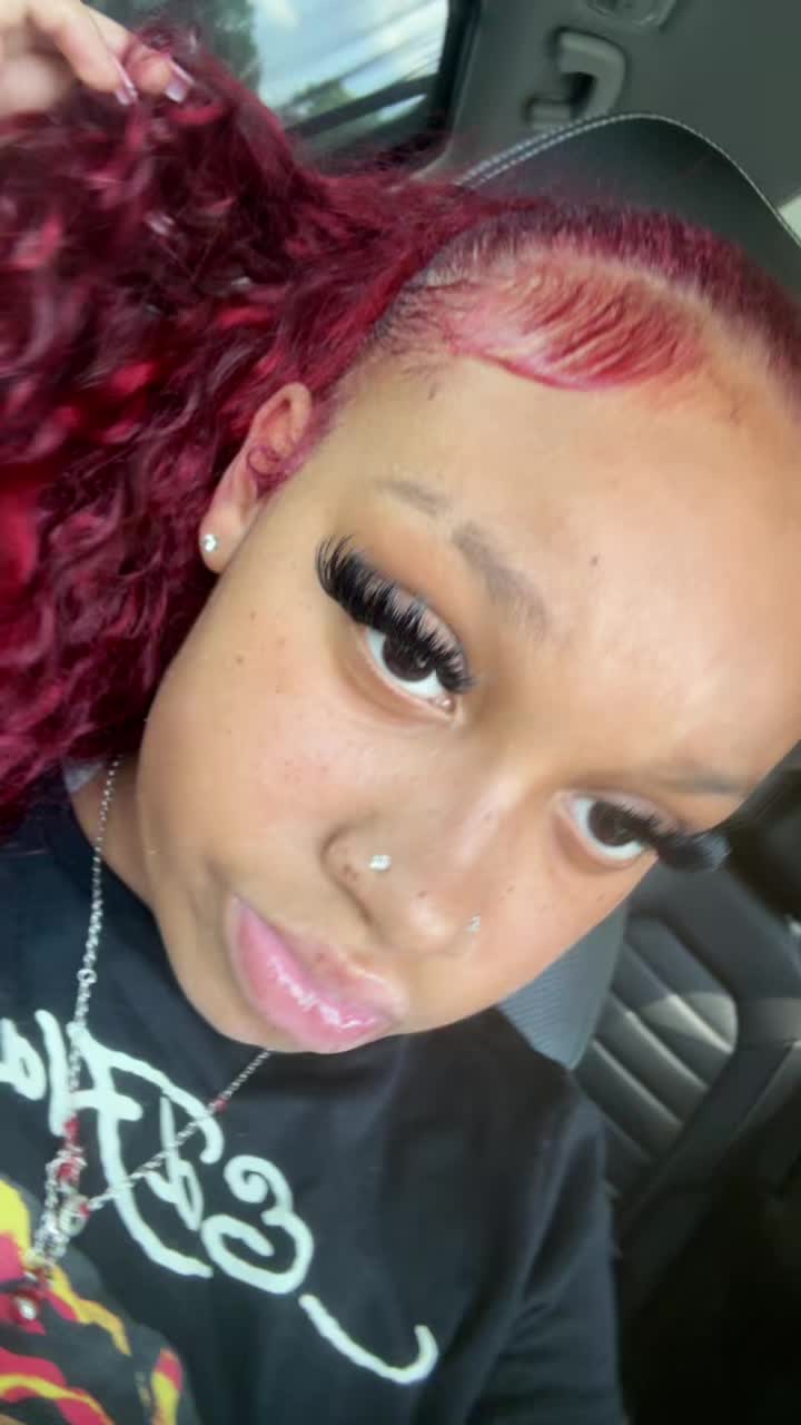 @livingdeadgirl924
