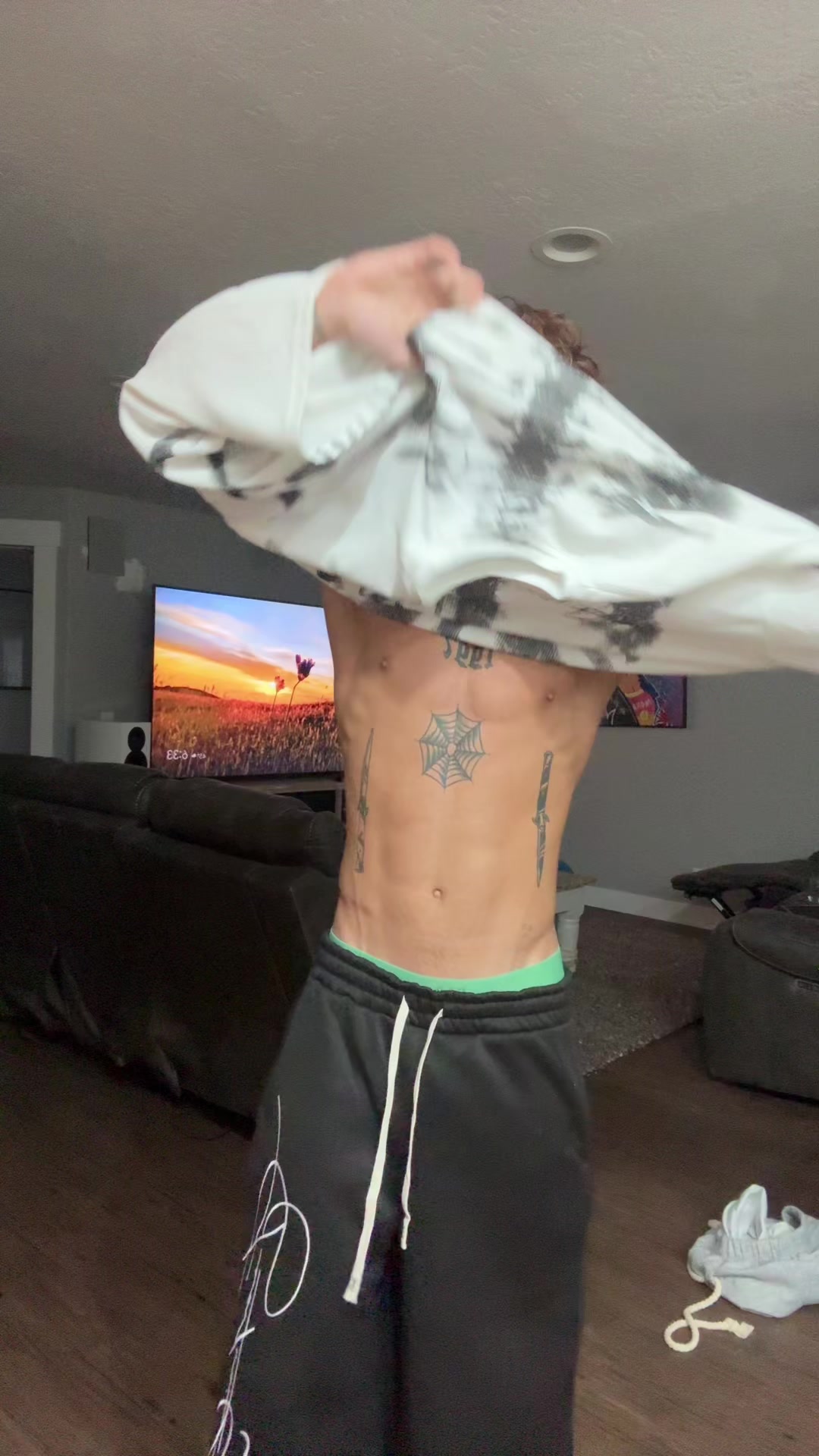 @e