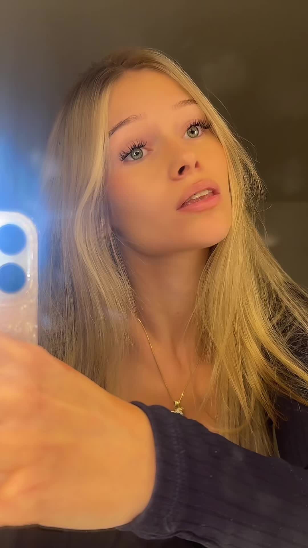 @fiolcia_