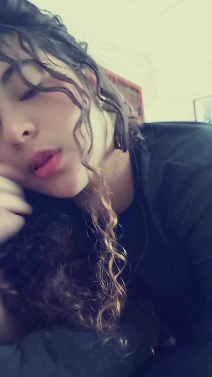 @️