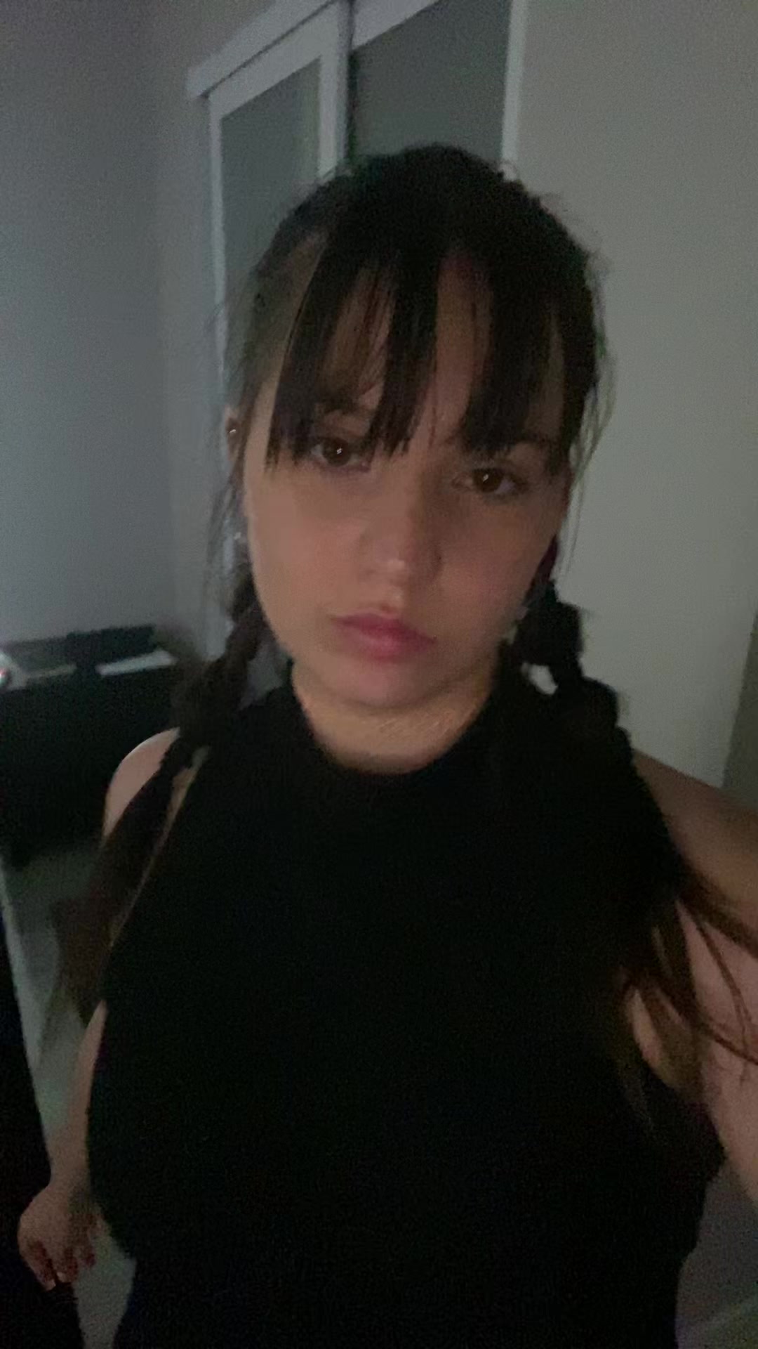 @emla2324