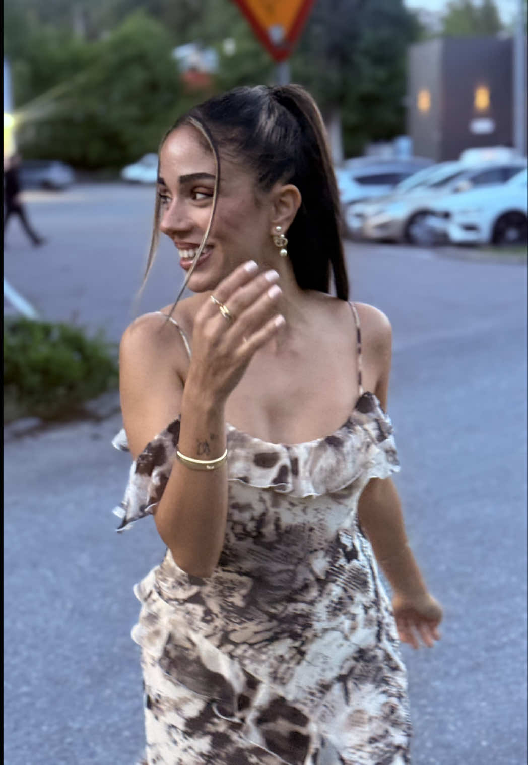 @Sandra Sahi