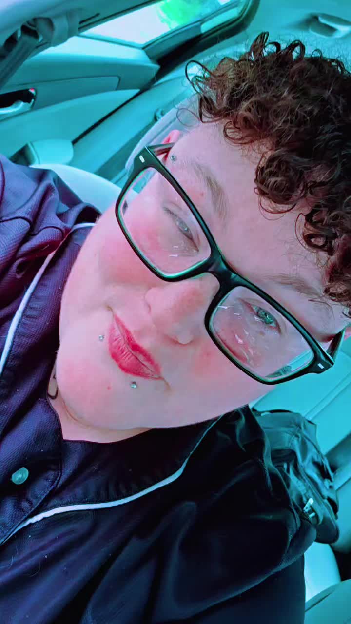 @KingSteph👑🤙🌈