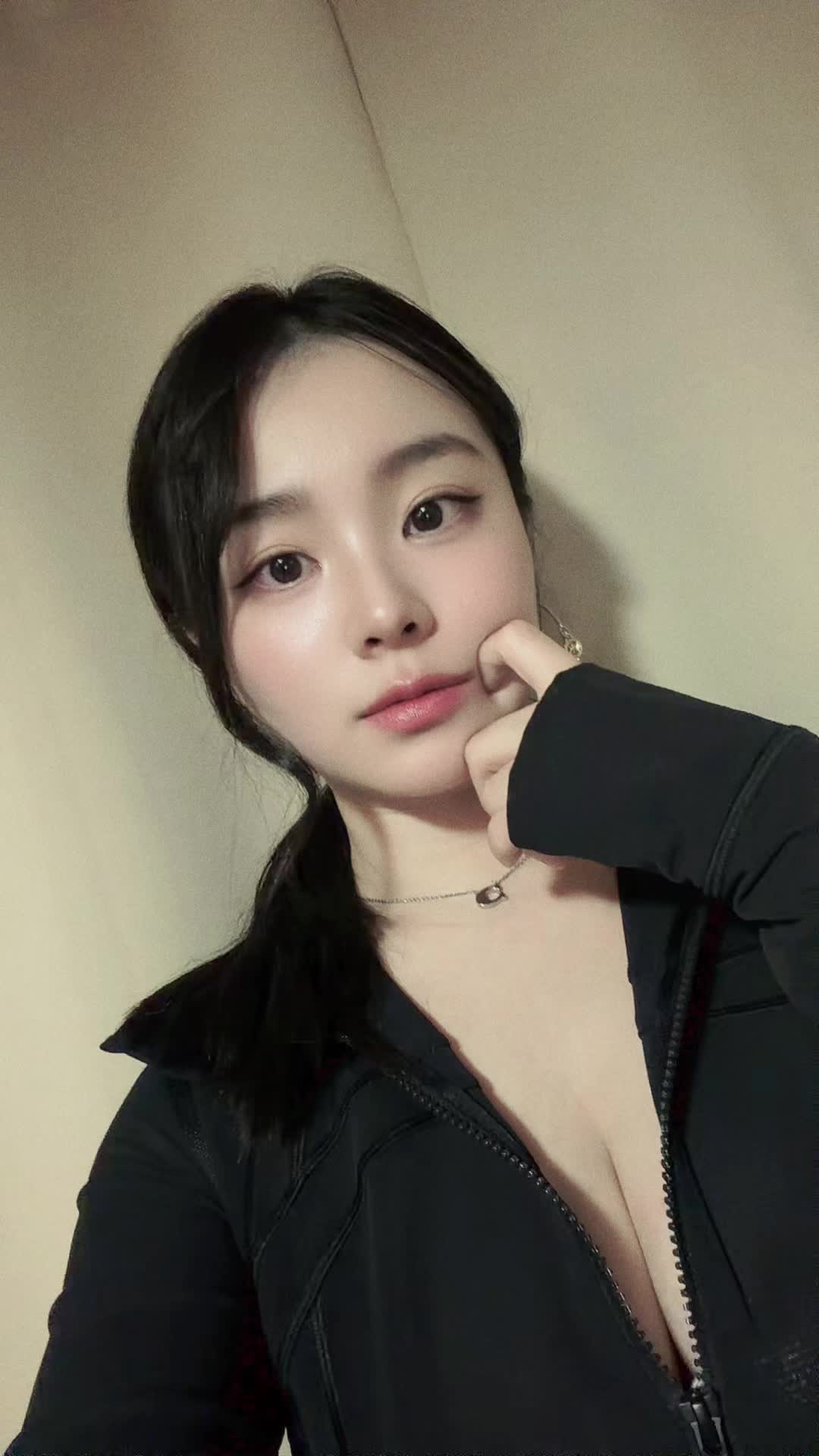 @Sallita