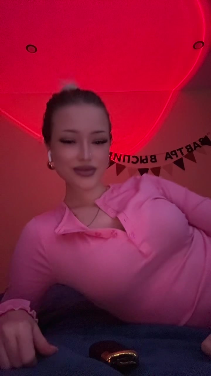 @Анастасия 💋