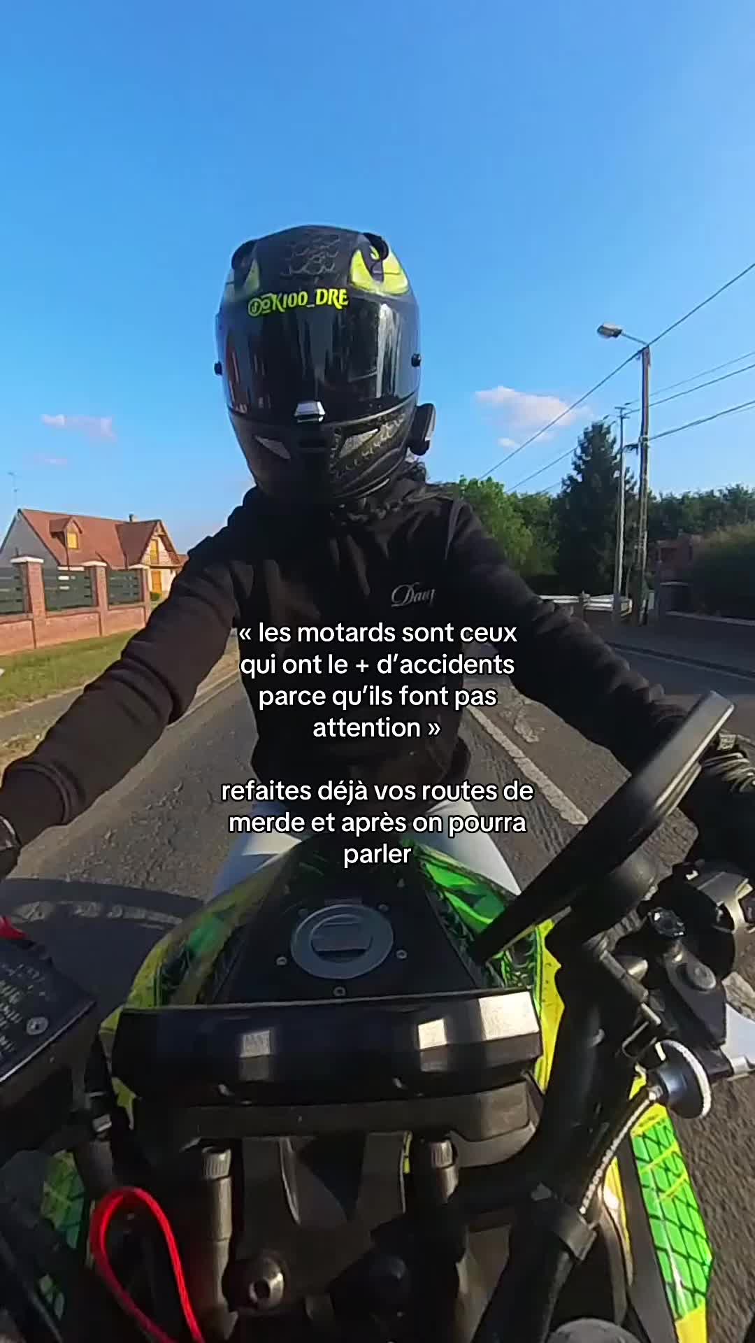 @Cassandre🫧🏍️