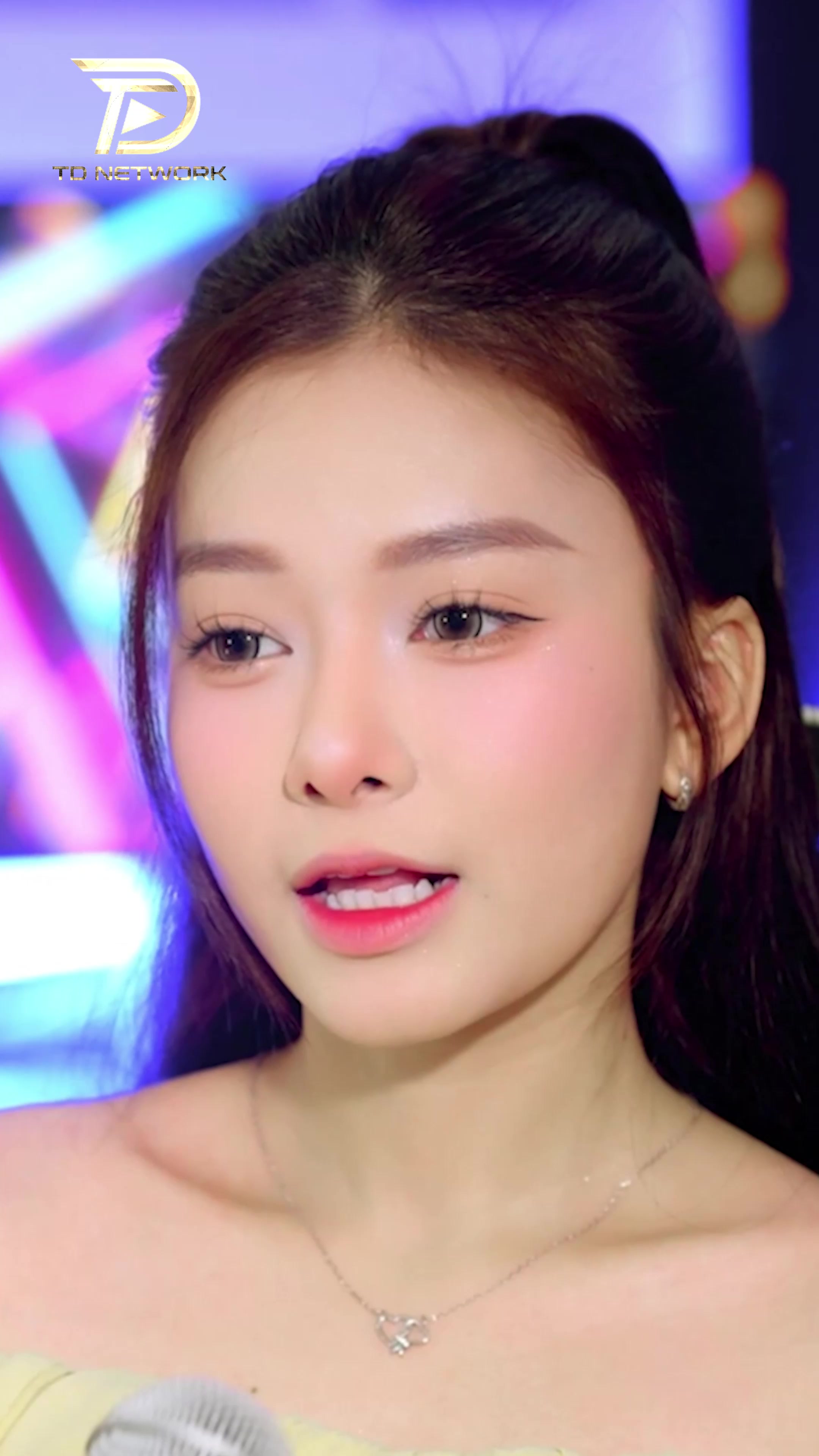 @Út Nhị Mino