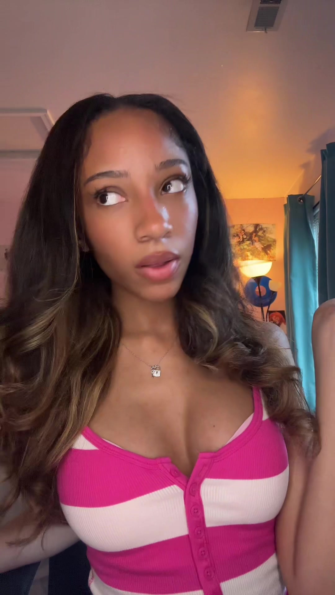 @𝒦.