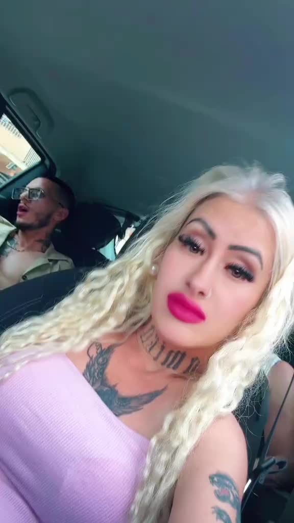 @Karina Nina Varga