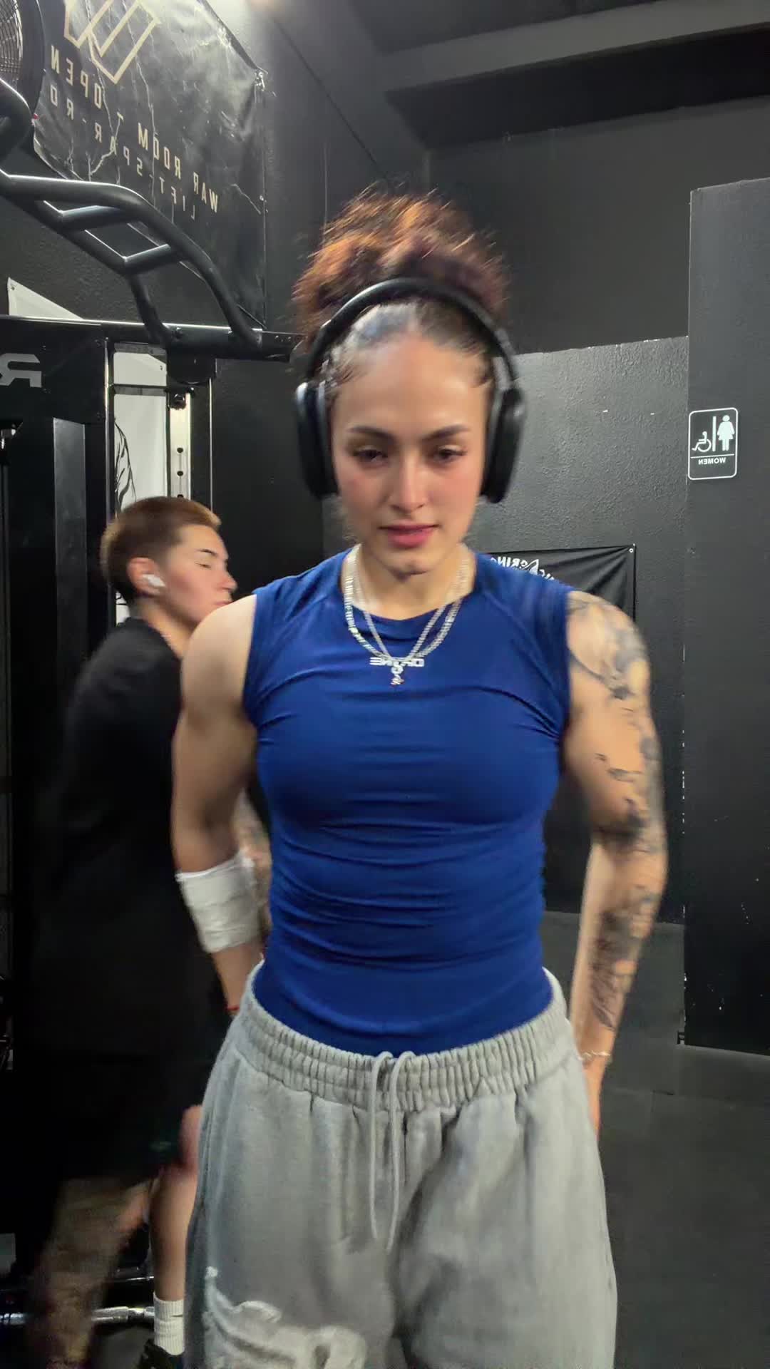 @Erika 🪖