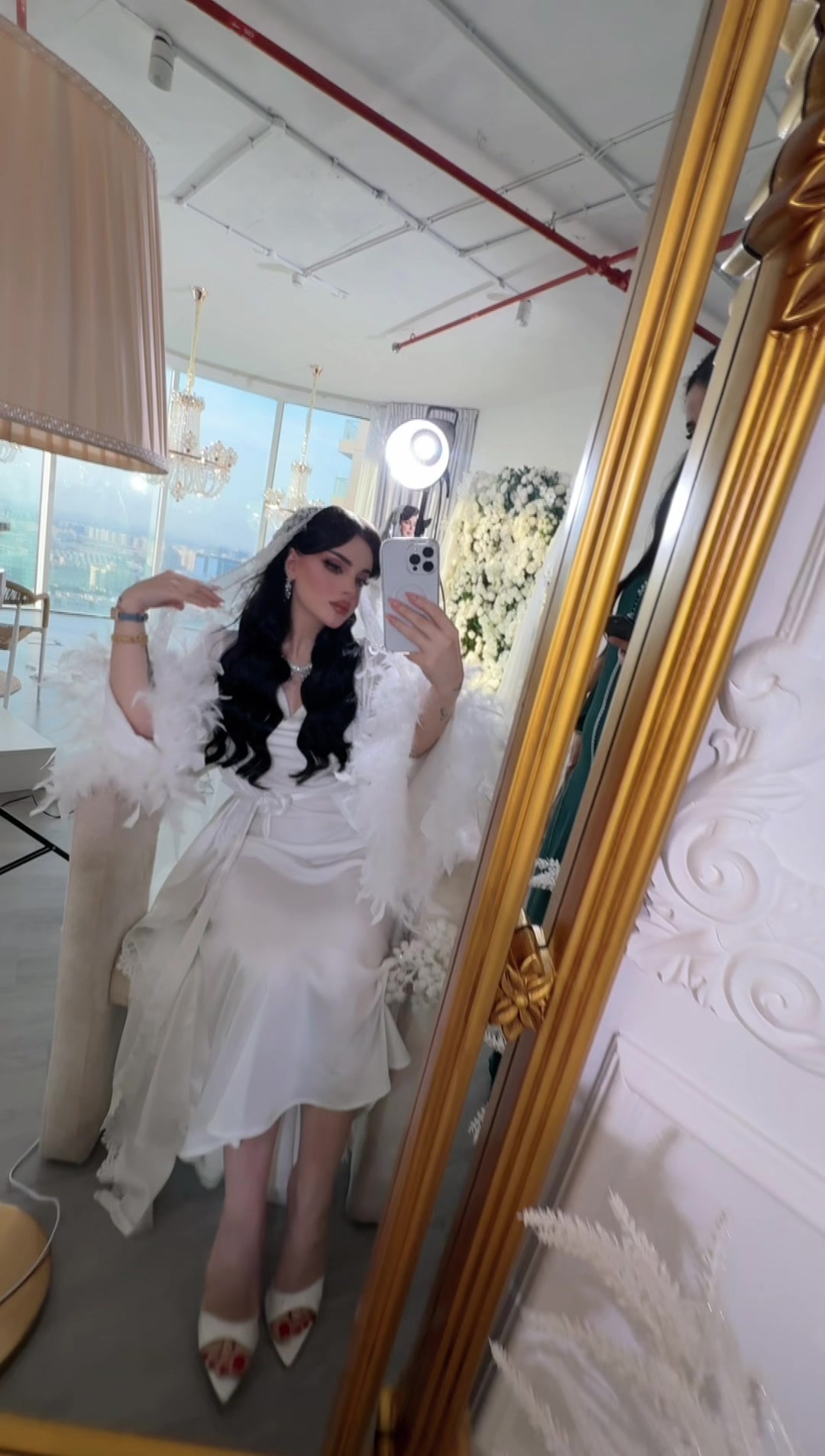 @Model rena