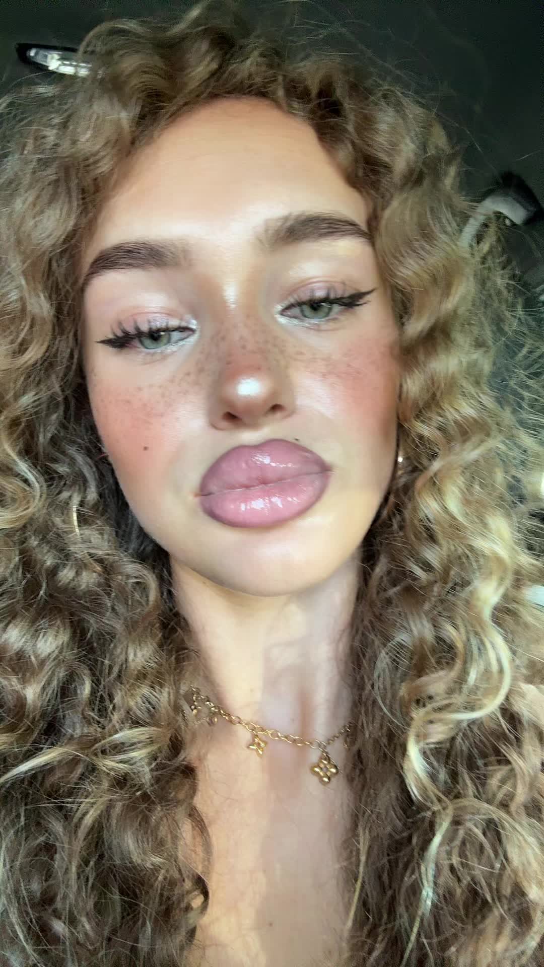 @lianadaschunja