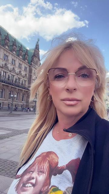 @Violetta 🇵🇱🇩🇪