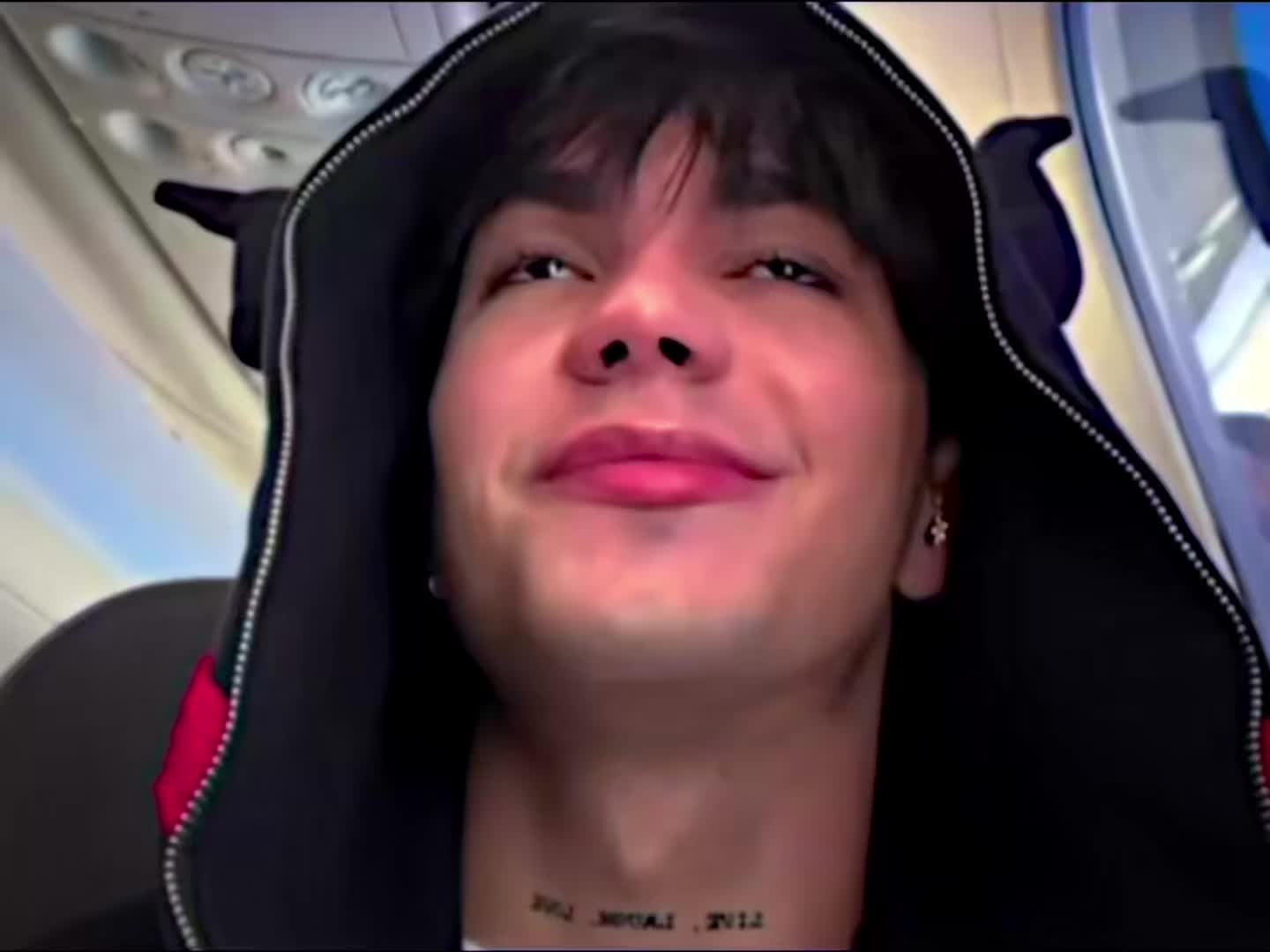@Iam_DoñaLesty 🐍
