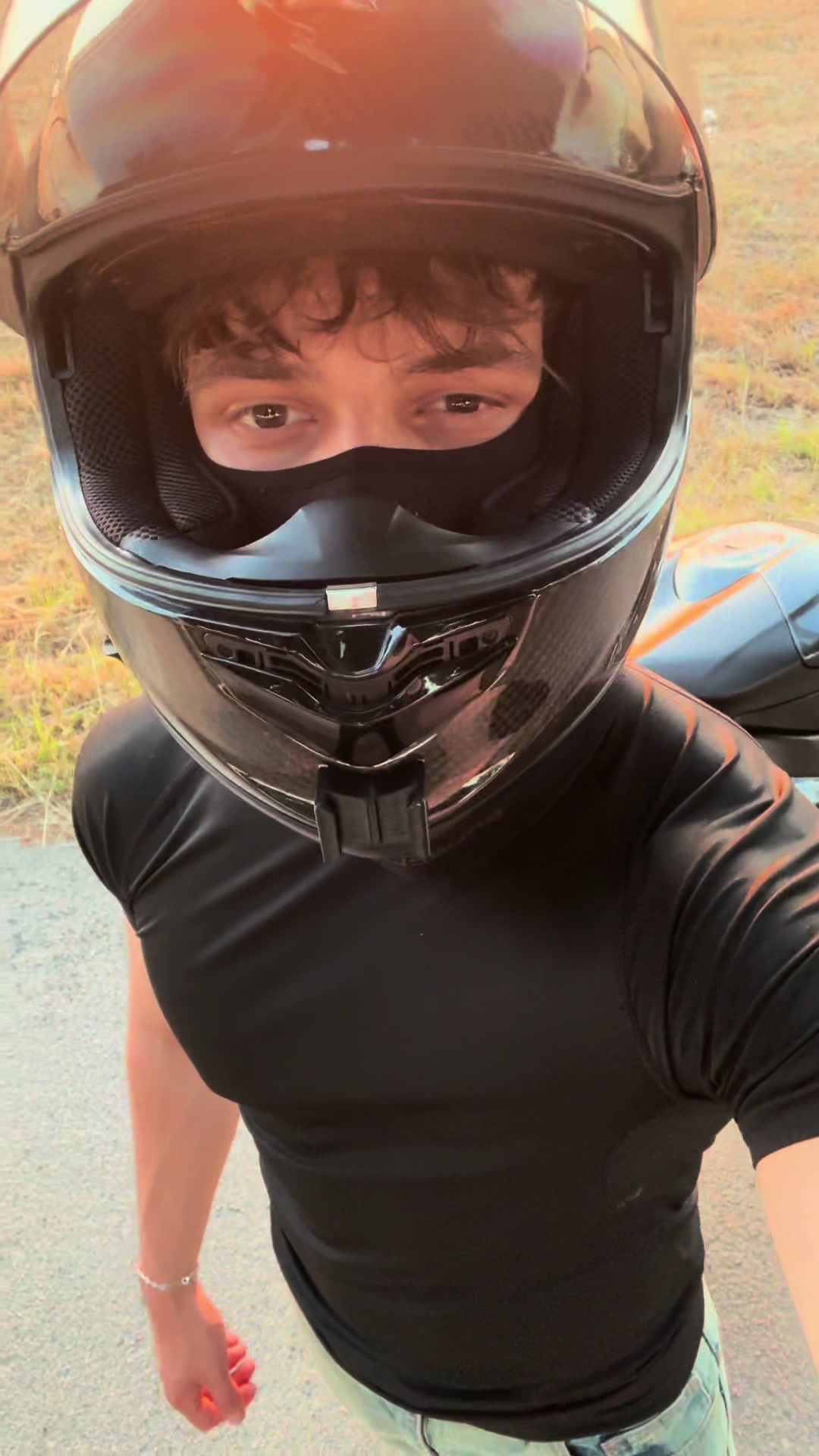 @lousr6
