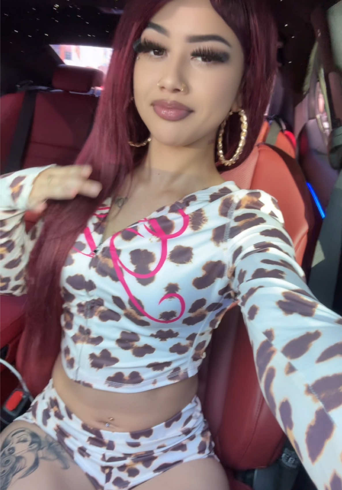 @♛