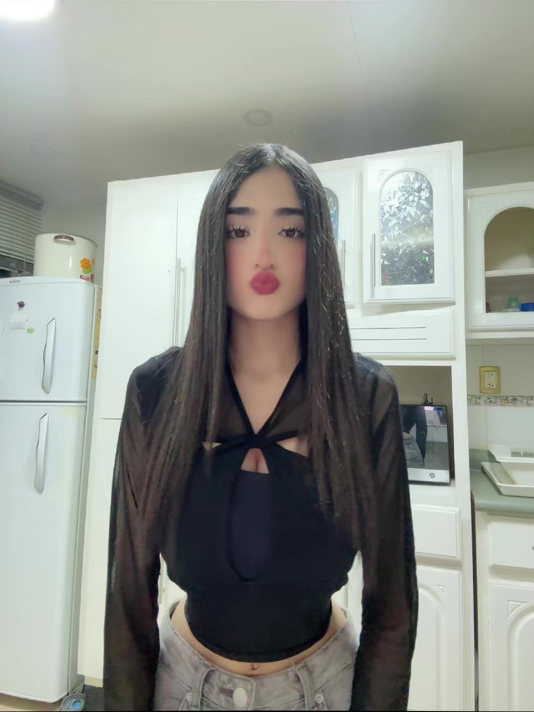 @𝒜𝓁𝒾