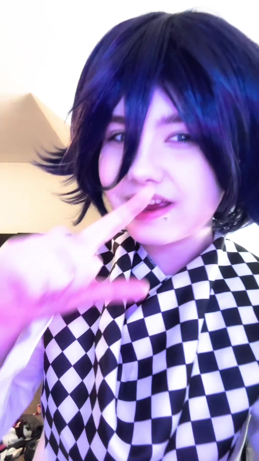 @Void >.<