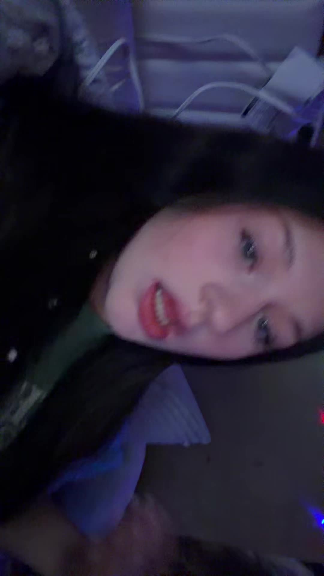 @🙈