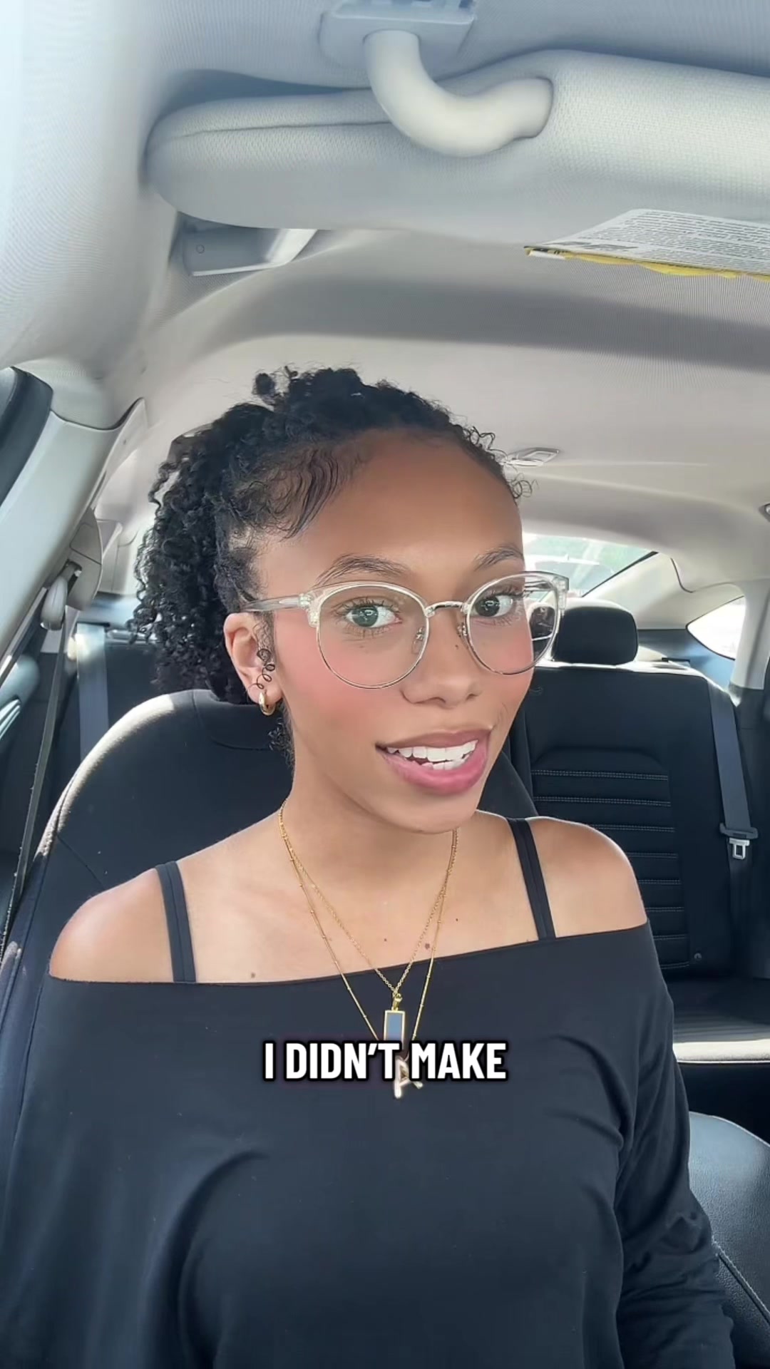 @AYSIA NICOLE