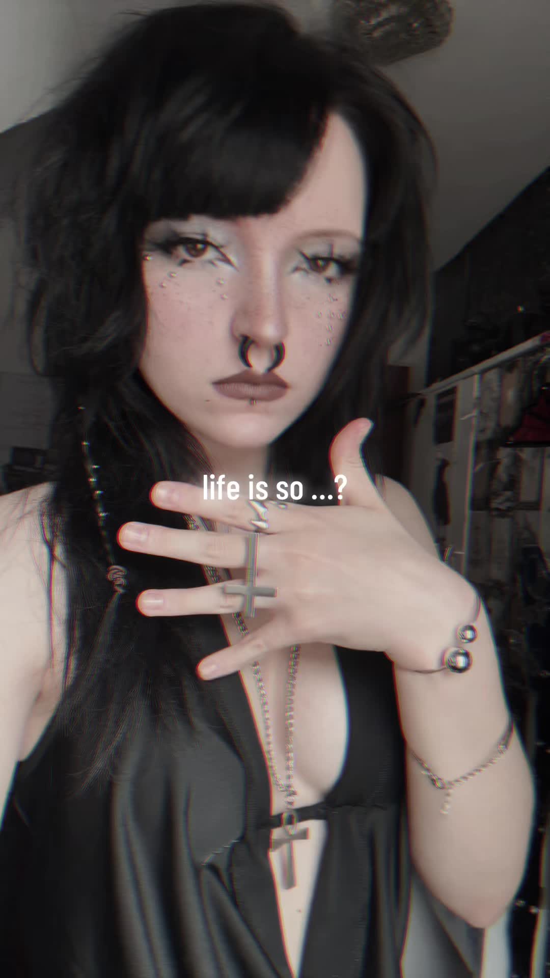 @Ľ:S🐾