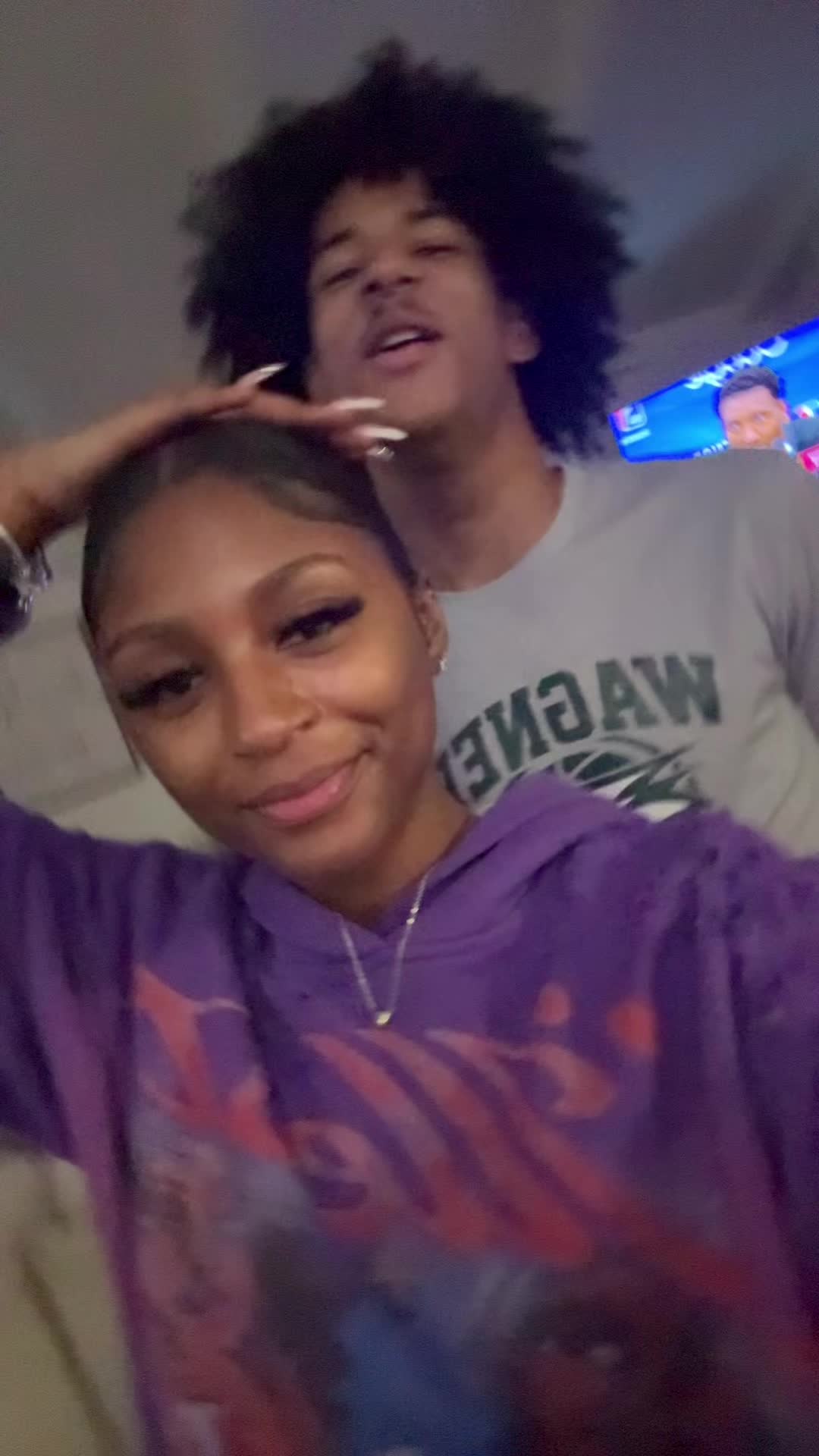 @kennedypraiseee