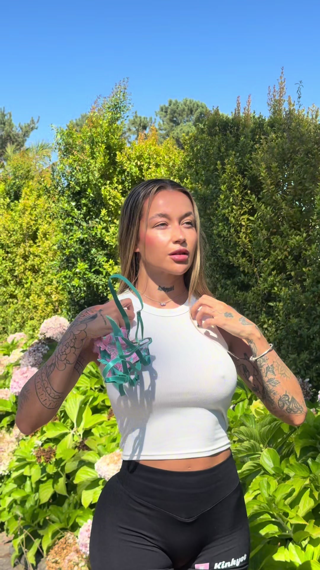 @kattysoarezz