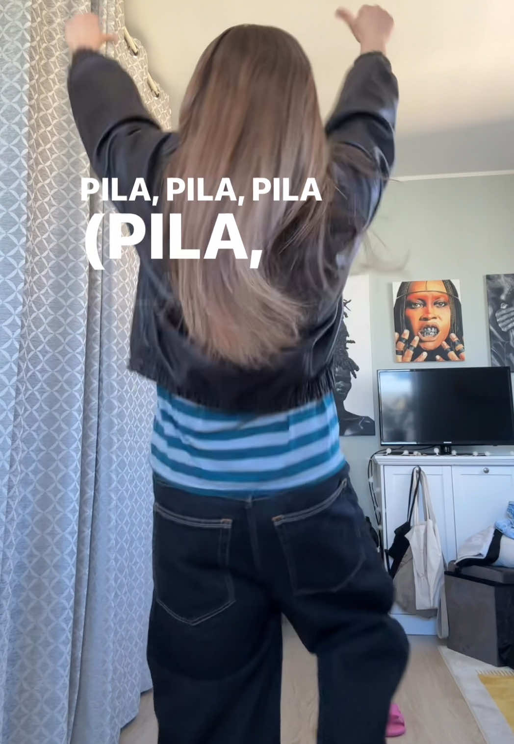 @kellykasjanenko