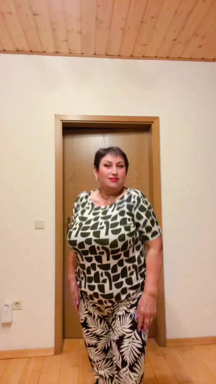 @Laraaa