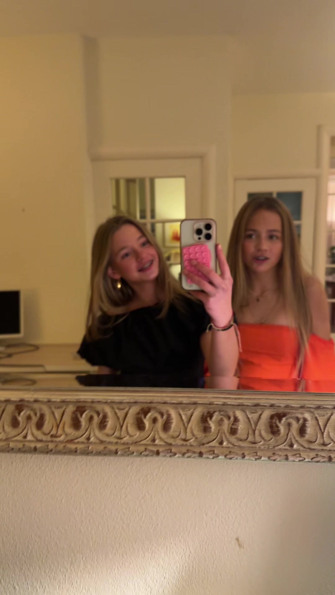 @emm