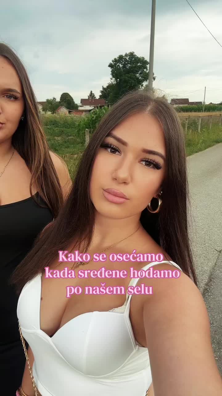 @𝒽ℯ𝓁ℯ𝓃𝒶