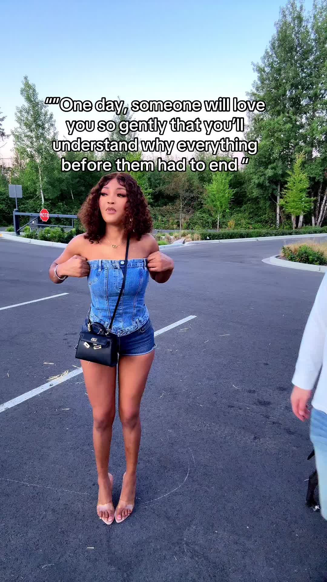 @nikimark08