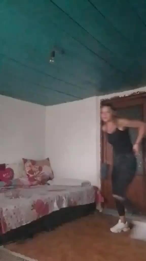 @Camelia elena Amariei