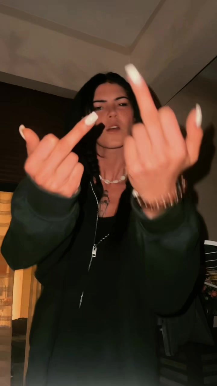 @larenarde_7