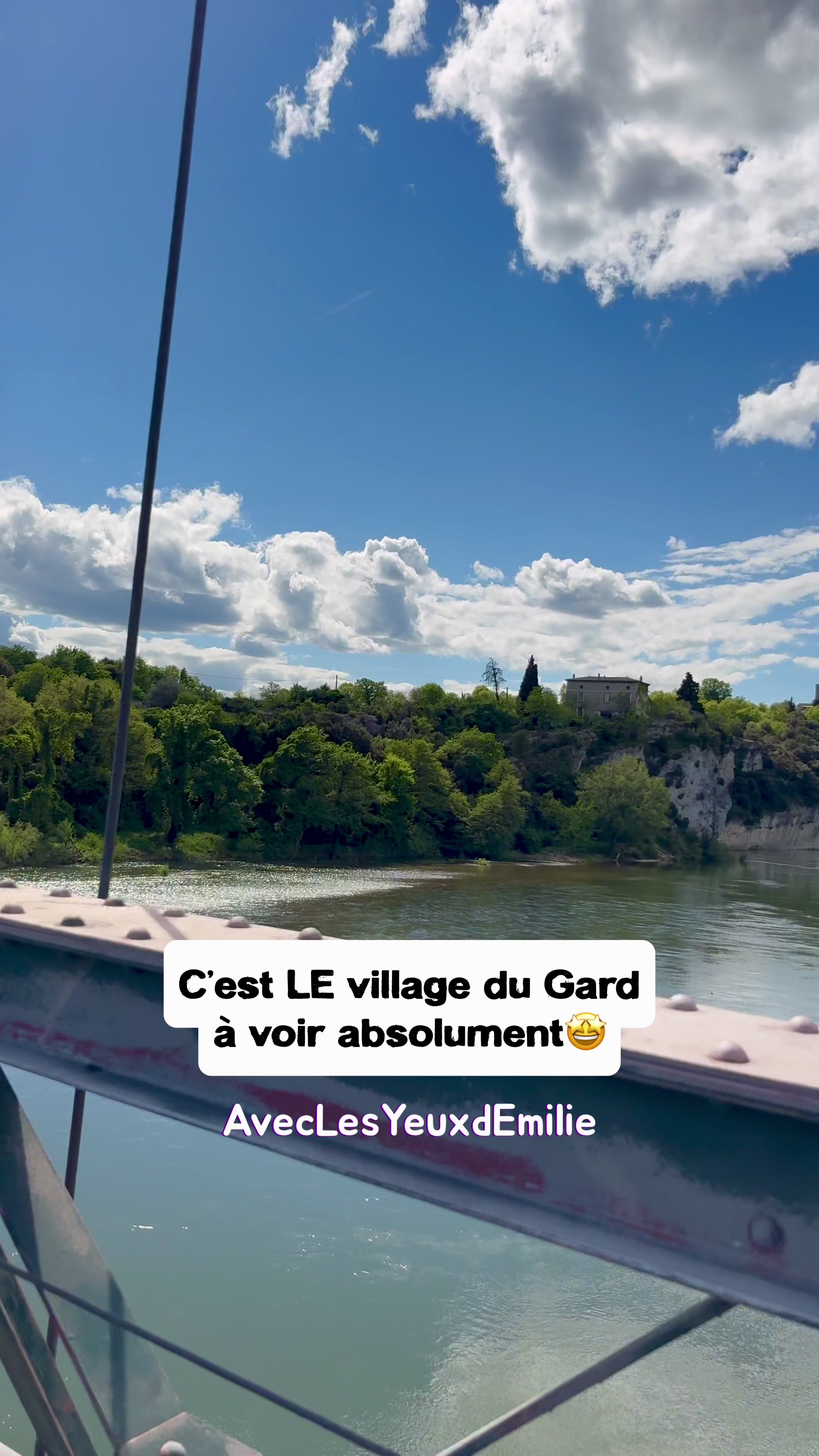 @AveclesyeuxdEmilie