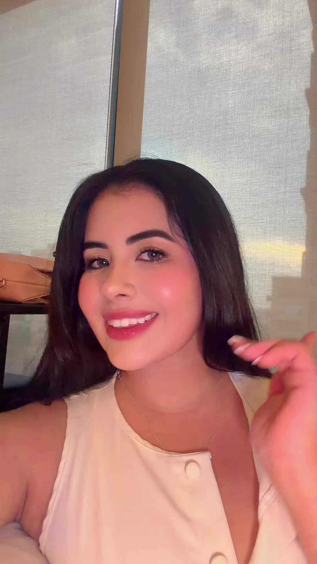 @Vanesa🦋
