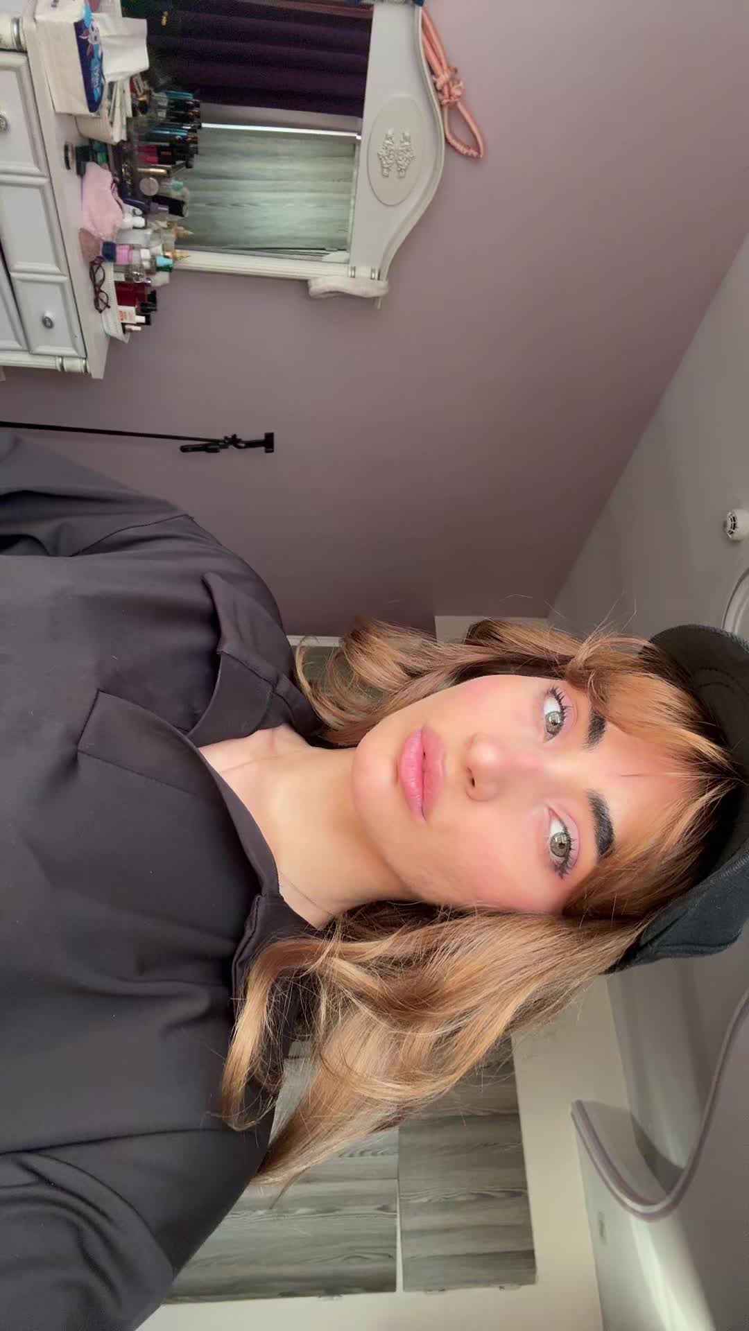 @atenaahmadi