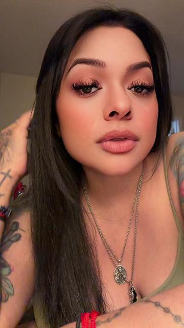 @heatherluvslyrics🧿
