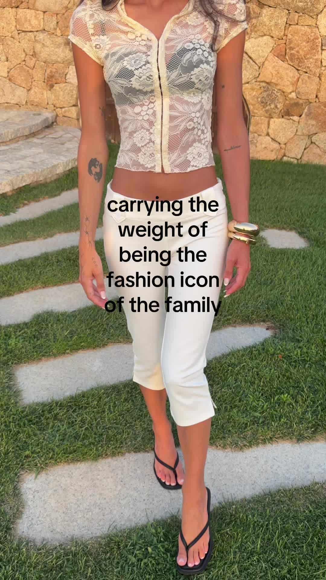 @saraaperr
