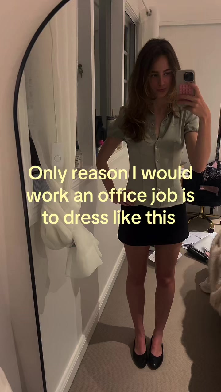 @Ella
