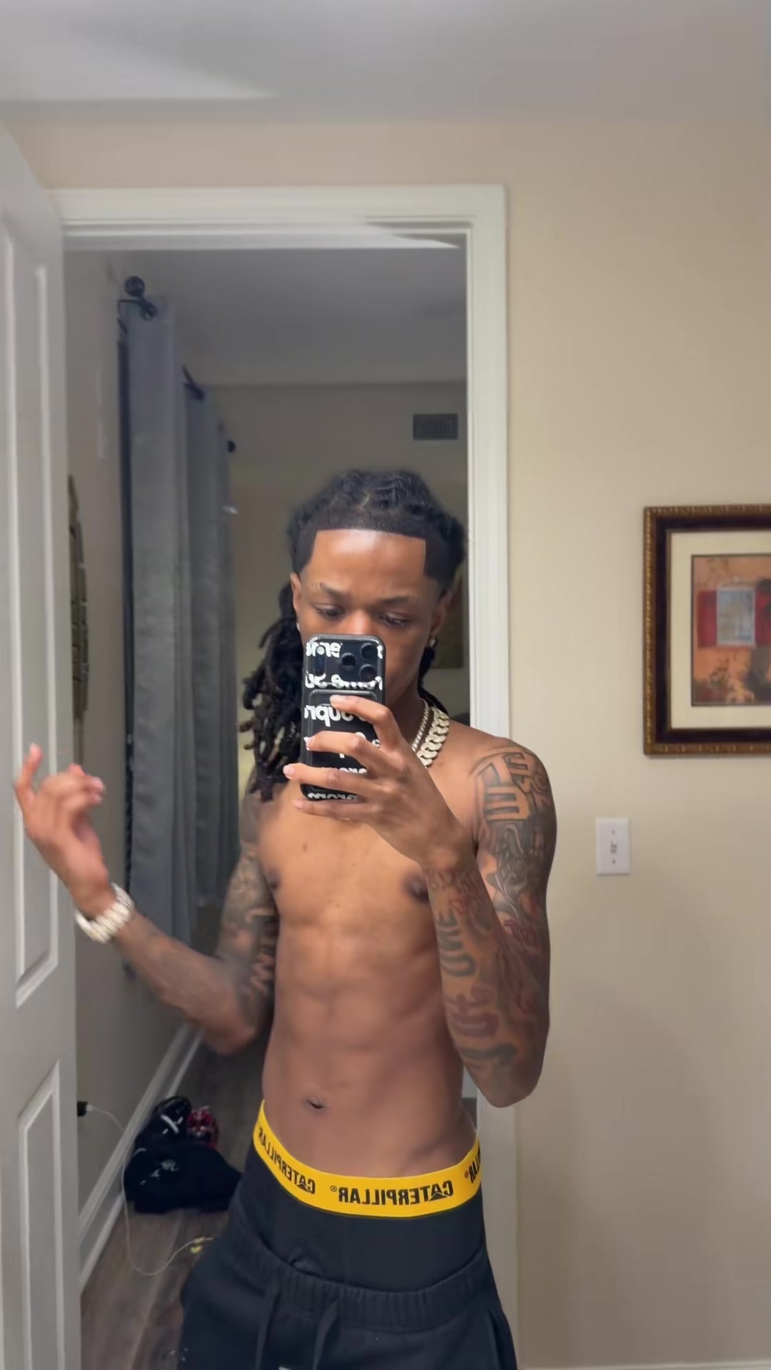 @quin (content creator)