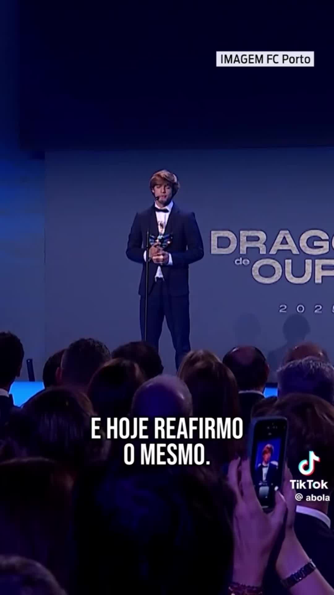 @Adriana