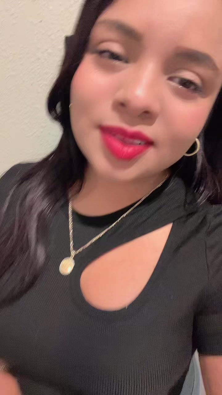 @yoliespinal