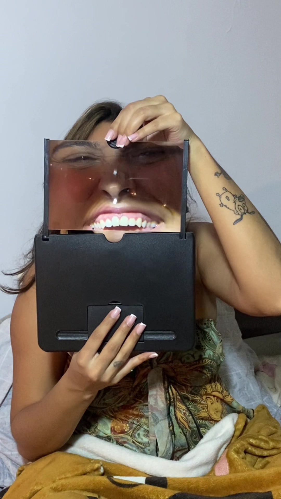 @Priscilinha ✨